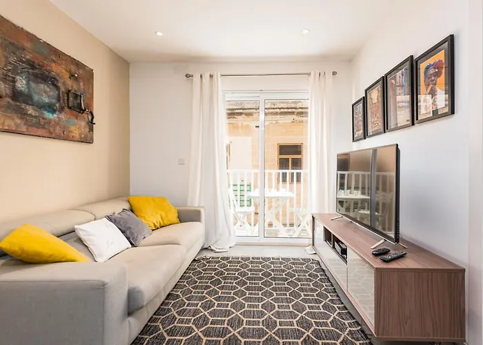 Sliema Smart Seaview Apartment